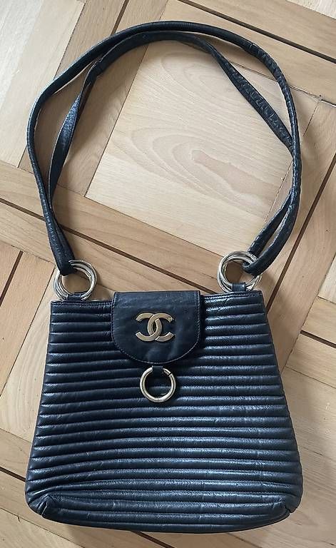 Chanel Borse: Chanel-Tasche – Usato da Luzern venduto da Nicu2006