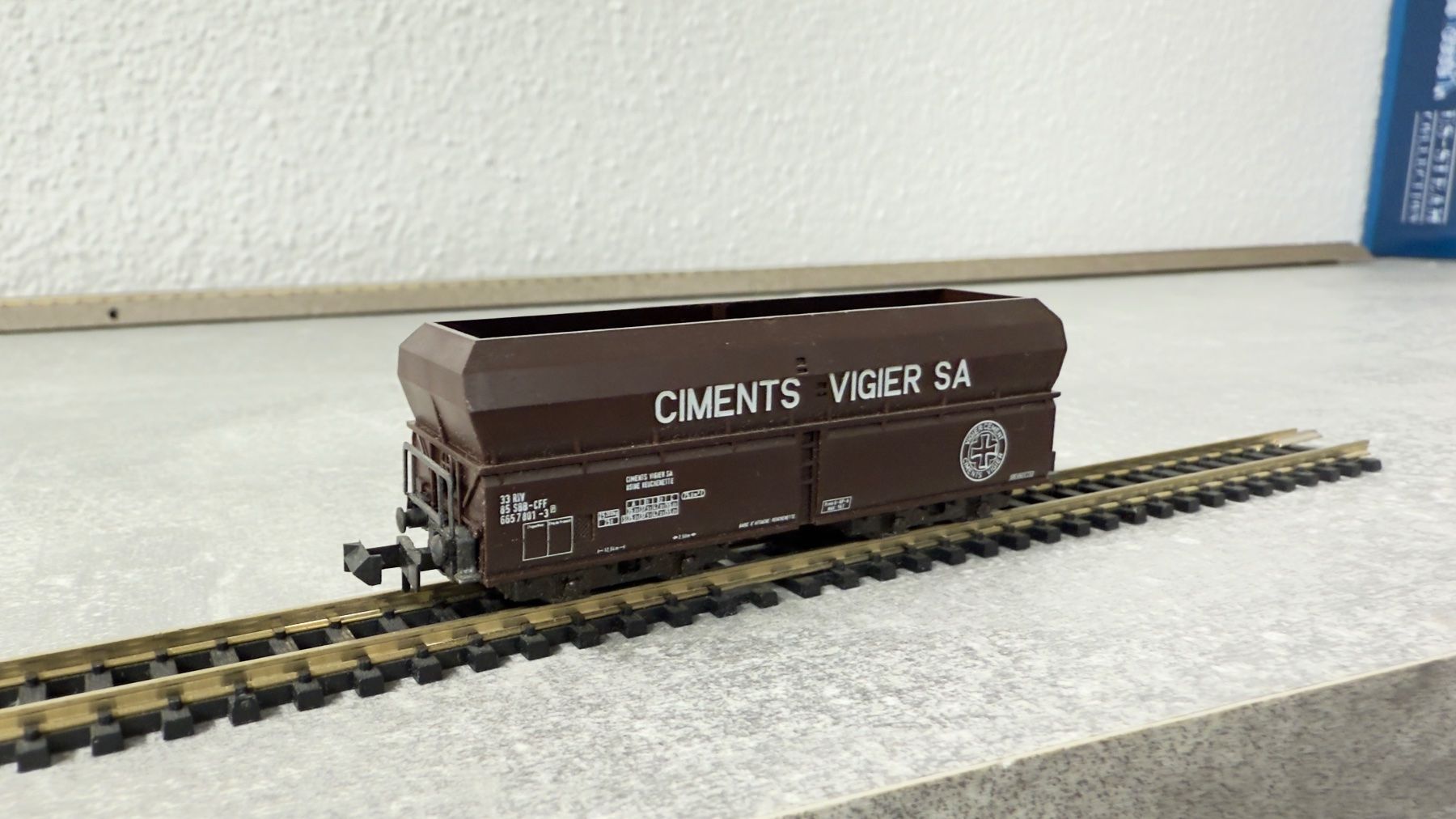 Trix Modellini di ferrovie: Trix Güterwagen Vigier Cement  Spur N – Usato da Windlach venduto da Kelebra 3