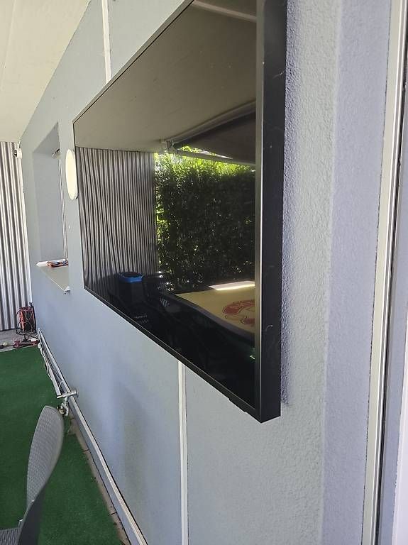 Mobile-home: TV extérieur  – Neuf avec emballage d'origine à Collombey par Jehona_s 1