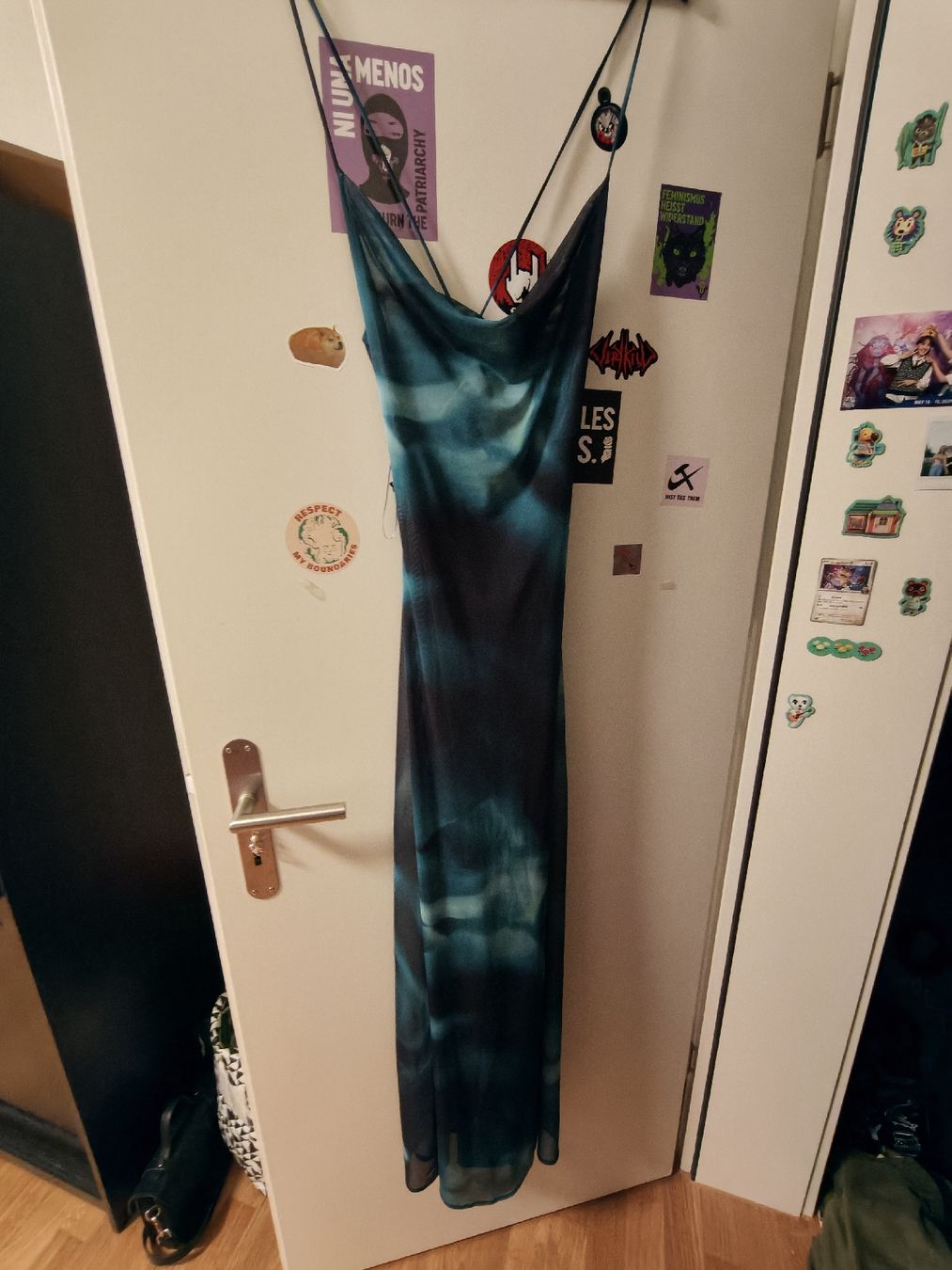 Pull&Bear Vestiti: Kleid Pull and Bear blau gemustert Grösse S neuwertig – Nuovo (secondo la descrizione) da Luzern venduto da fio_vc98