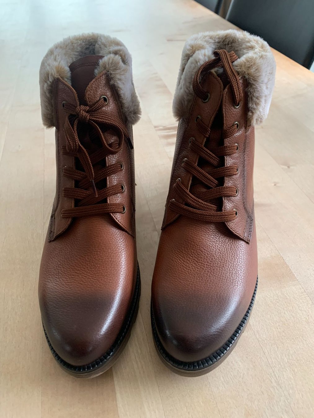Scarpe da donna: Damen-Stiefeletten Gr.42 – Nuovo (secondo la descrizione) da Azmoos venduto da Verwir64