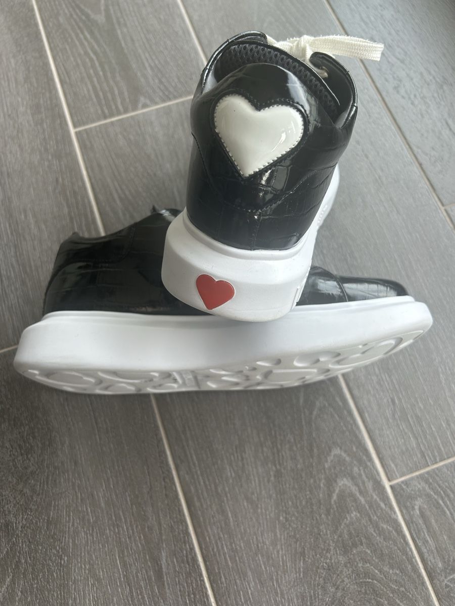 Moschino Scarpe da donna: Sneakers Love Moschino numero 40 – Usato da Locarno venduto da Matic04 4