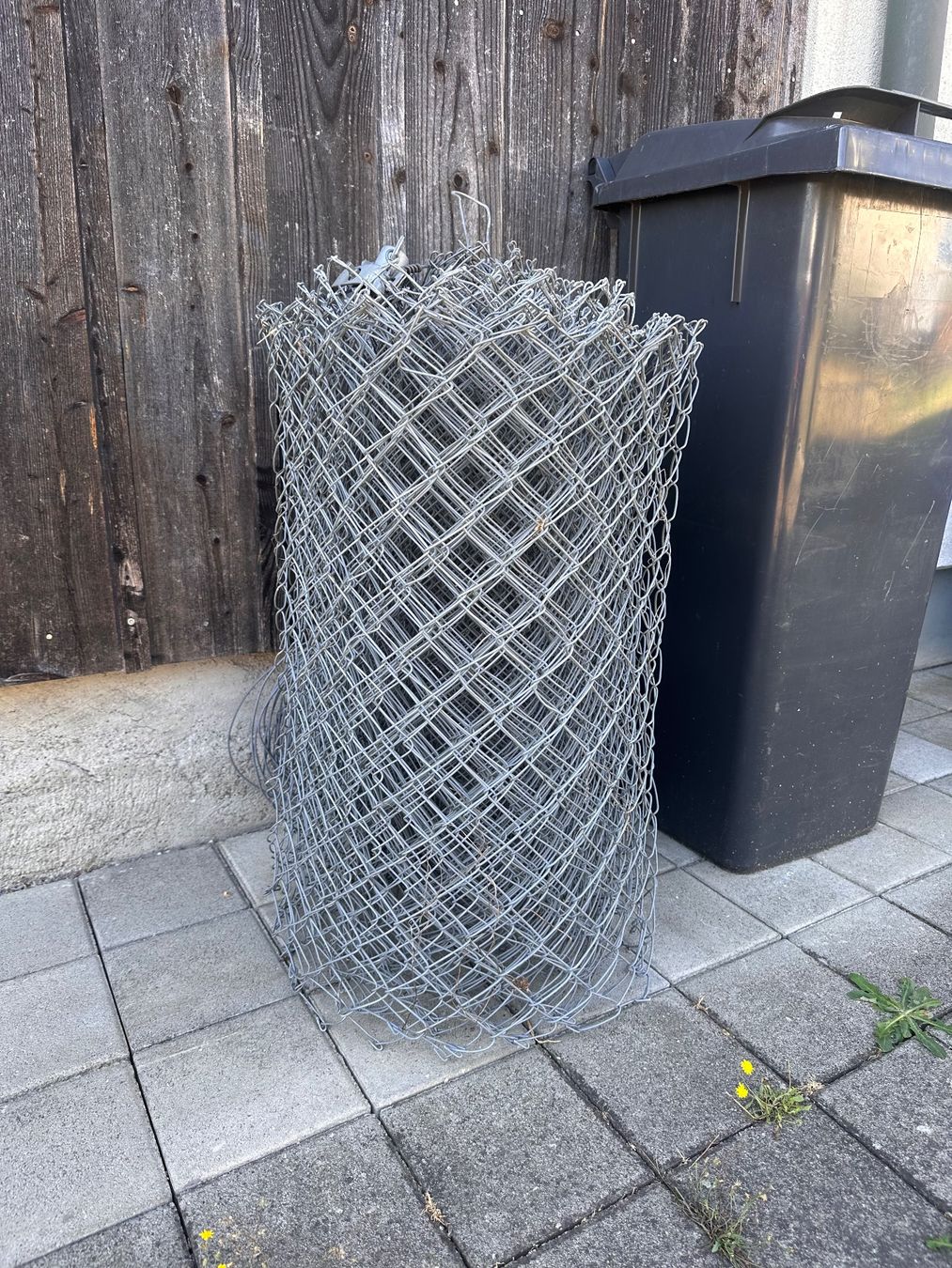 Clôtures: Maschendrahtzaun 80cm hoch ca. 20Meter lang – D'occasion à Utzenstorf par Elgar65 2