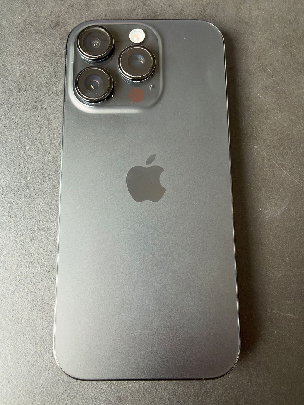 Apple Telefoni cellulari / Smartphones: IPhone 16 Pro, 1TB – Usato da Zürich venduto da Ursibus 1