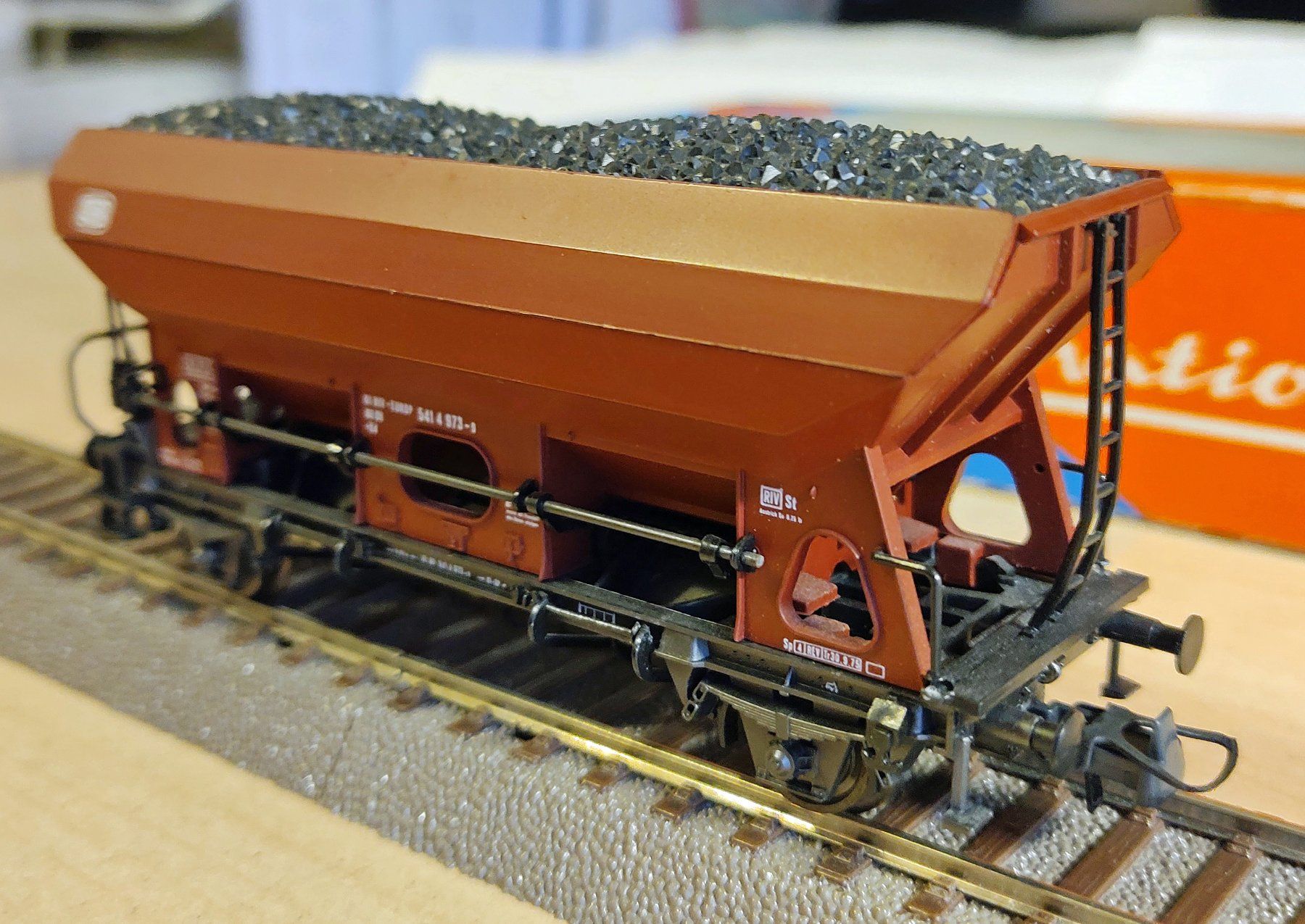 Roco Modellini di ferrovie: Roco 4335a Selbstentladewagen DB – Usato da Münsingen venduto da Rufer34 1