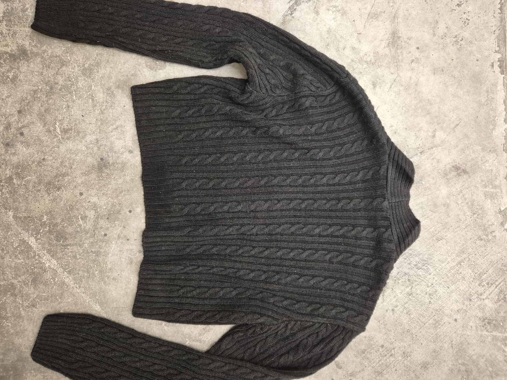 Giacche: Strickjacke schwarz Gr. L Top Defacto DF Young – Usato da Bern venduto da nan_cqg8 3