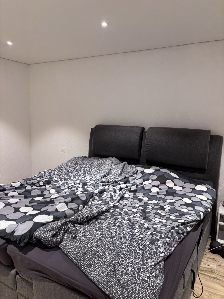 Betten: Boxspringbett mit elektrischer Verstellung  – Gebraucht aus Ulisbach von C_Herzog 1