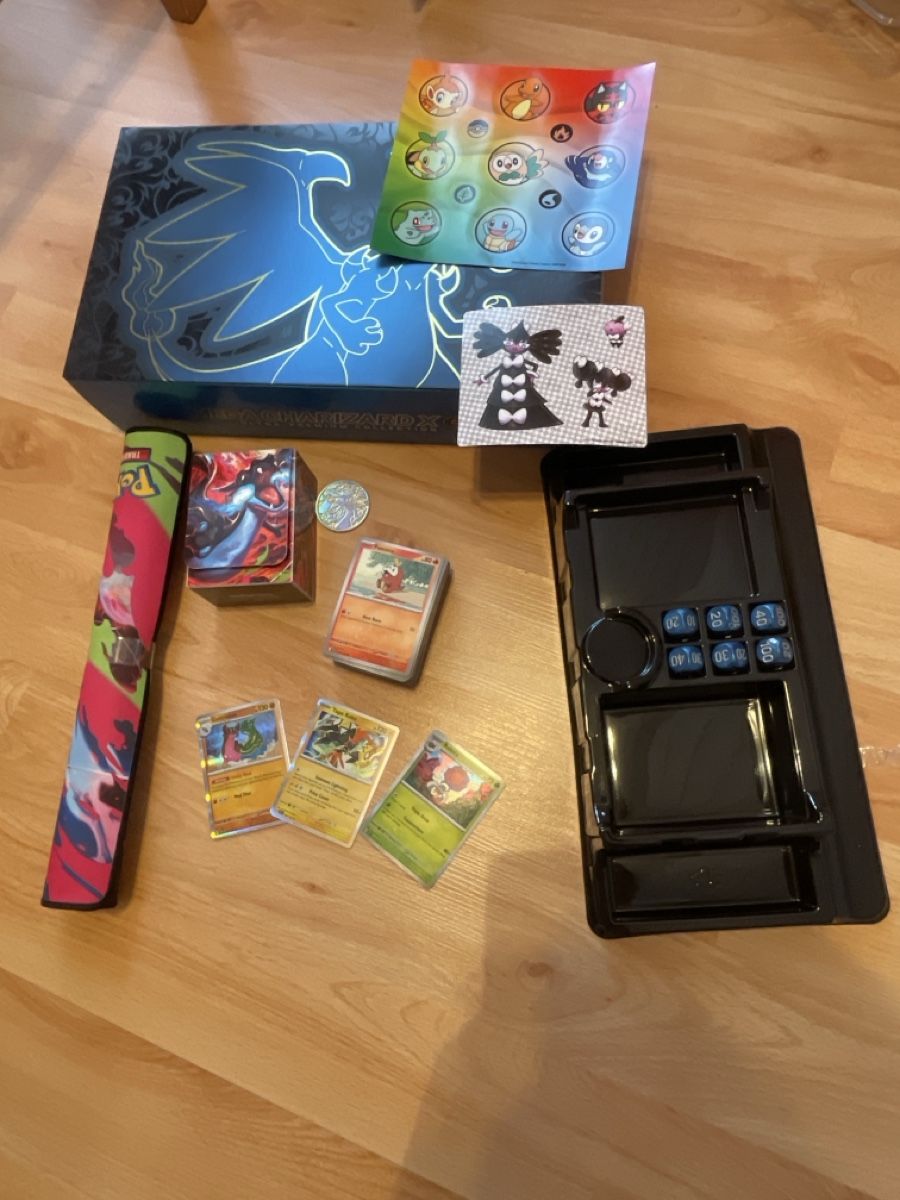 Pokémon Carte collezionabili: Charizard Playmat Coin Plus Surging Sparks Bulk – Usato da Bazenheid venduto da Toulouse12