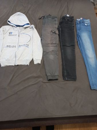 4 Pullover, 6 Hosen gr. 146