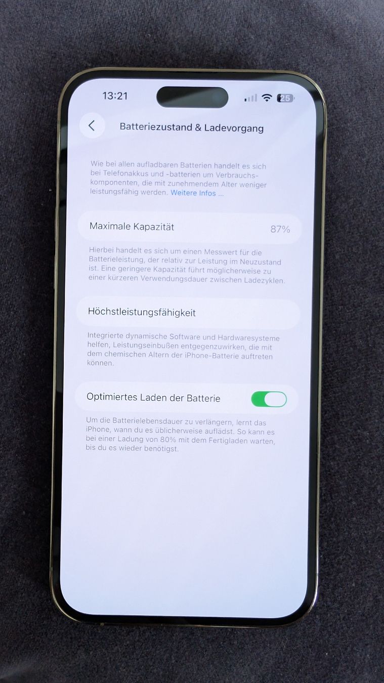 Apple Telefoni cellulari / Smartphones: iPhone 14 Pro Max Gold 128GB – Usato da Liebefeld venduto da Miauzn 1
