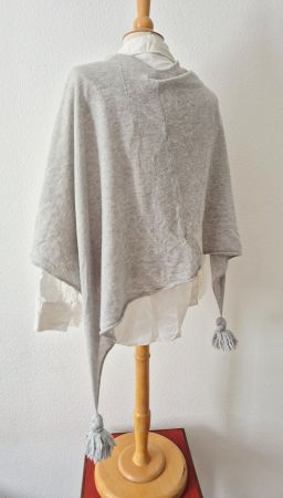 PONCHO OPUS APIERA,  TOP ZU BLUSE VON & OTHER STORIES
