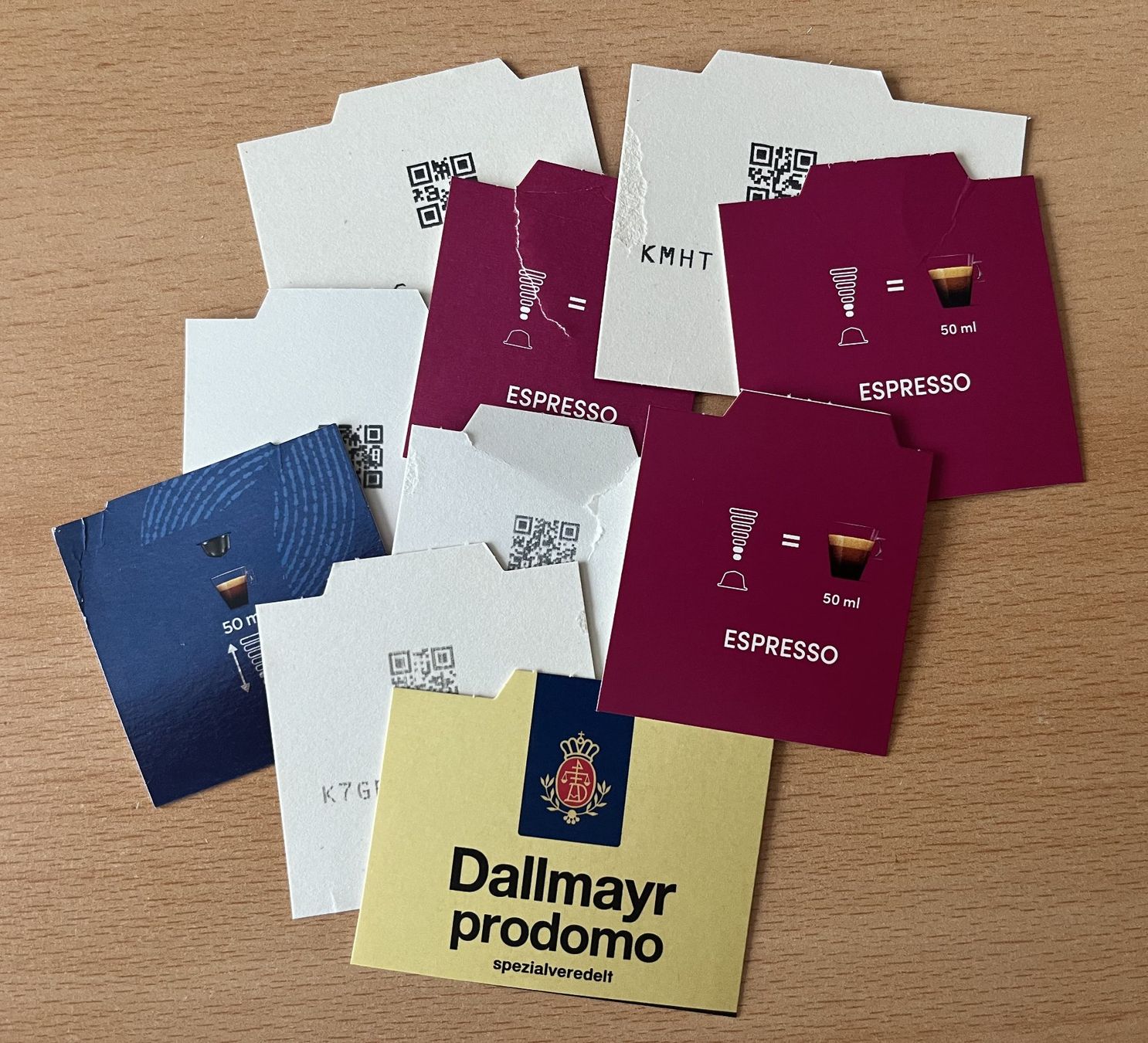 Nespresso Macchine per caffè & Macchine per espresso: 10 Dolce Gusto Codes (F) – Usato da Lausen venduto da Mondeo10628