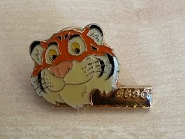Pin Esso Tiger
