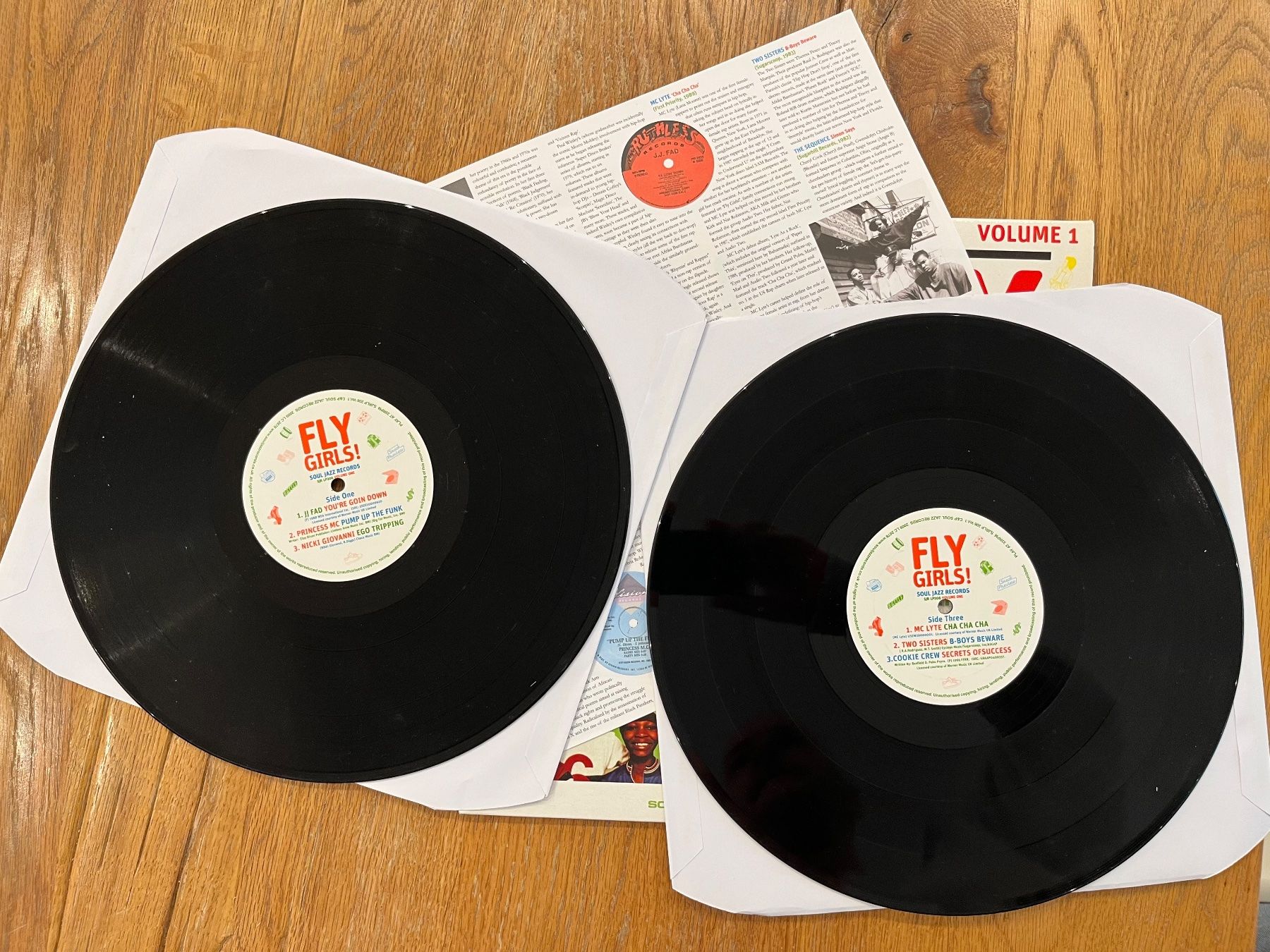 Dischi in vinile: Fly Girls Volume 1 – Usato da Olten venduto da Xtra 2