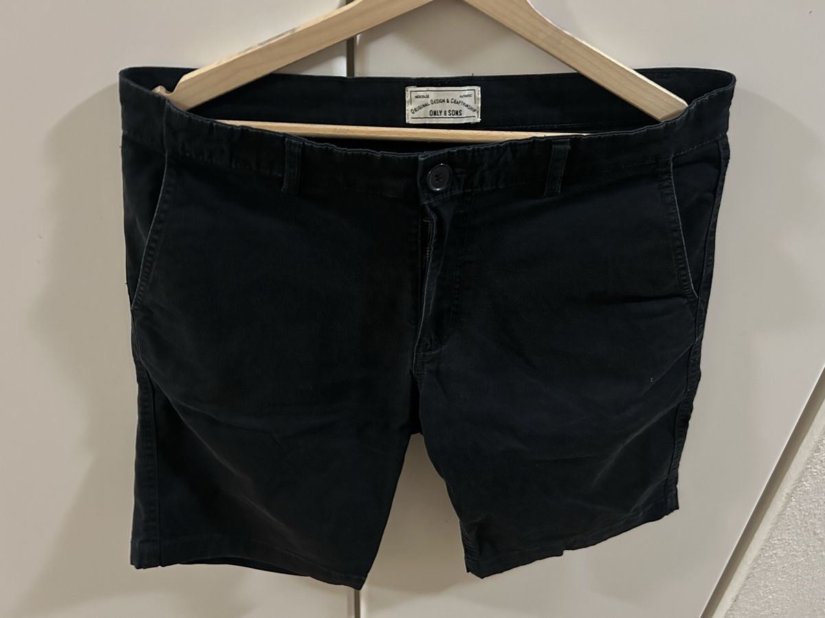 Only Pantaloni: Only & Sons Herren Shorts Gr. 31 – Usato da Willisau venduto da Geissbock11