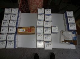 Vis bétofix , lot