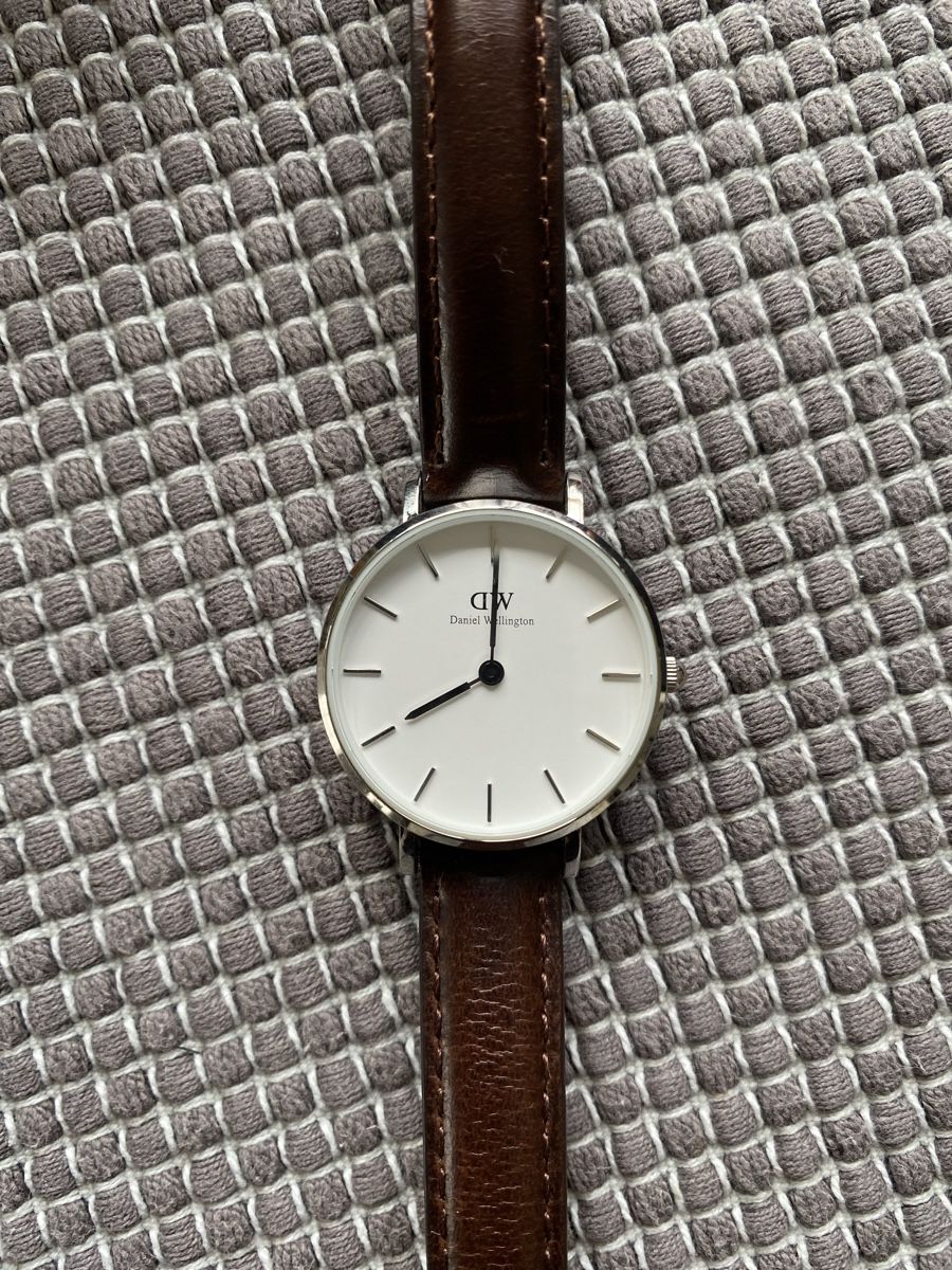 Daniel Wellington Orologi: Uhr Daniel Wellington Petite Mawes silber – Usato da Biberen venduto da Flocke83 1