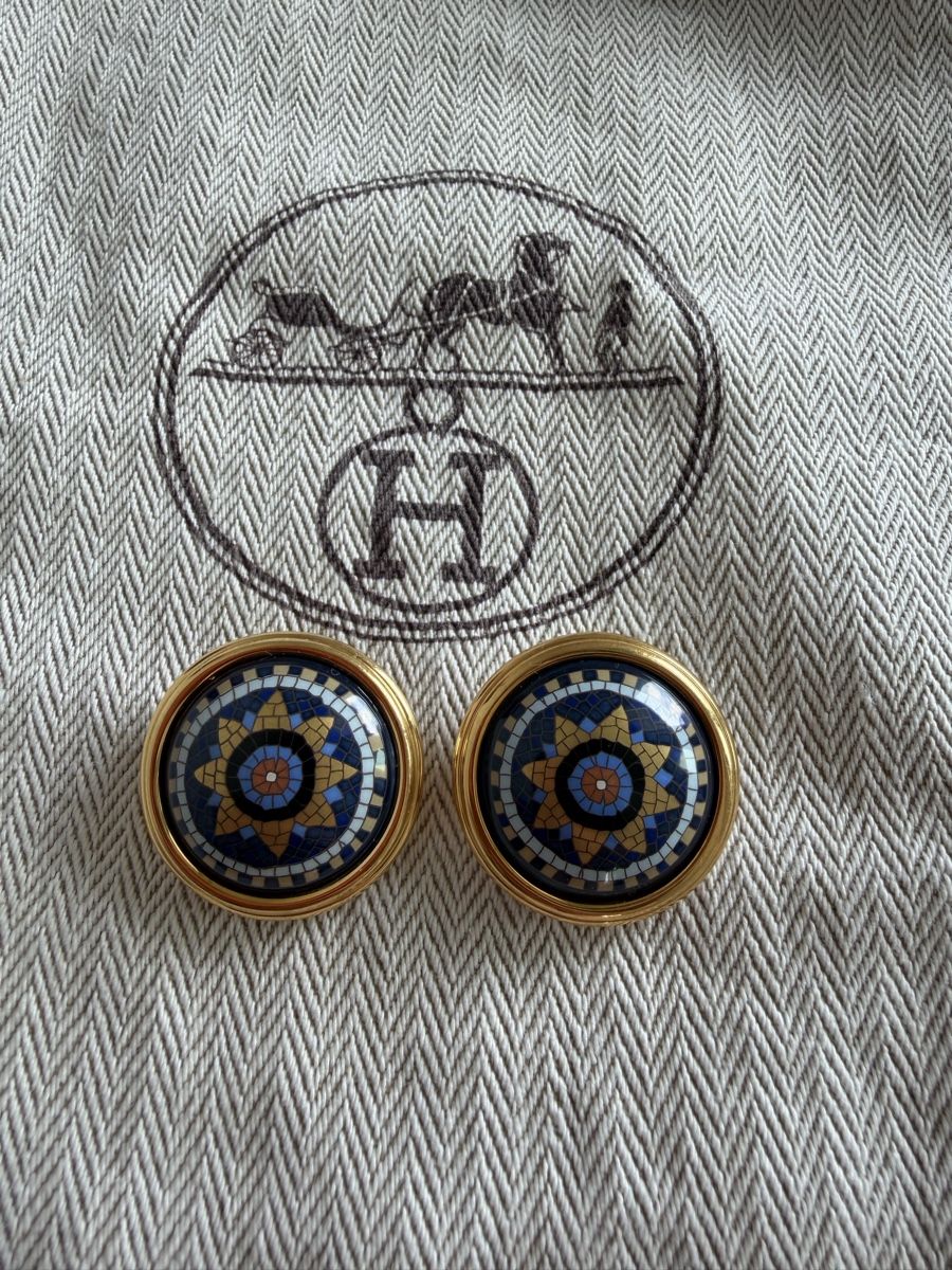 Hermès Orecchini pendenti & Orecchini a lobo: Enamel clips from Hermes – Usato da Cressier FR venduto da Kvito4ka 1