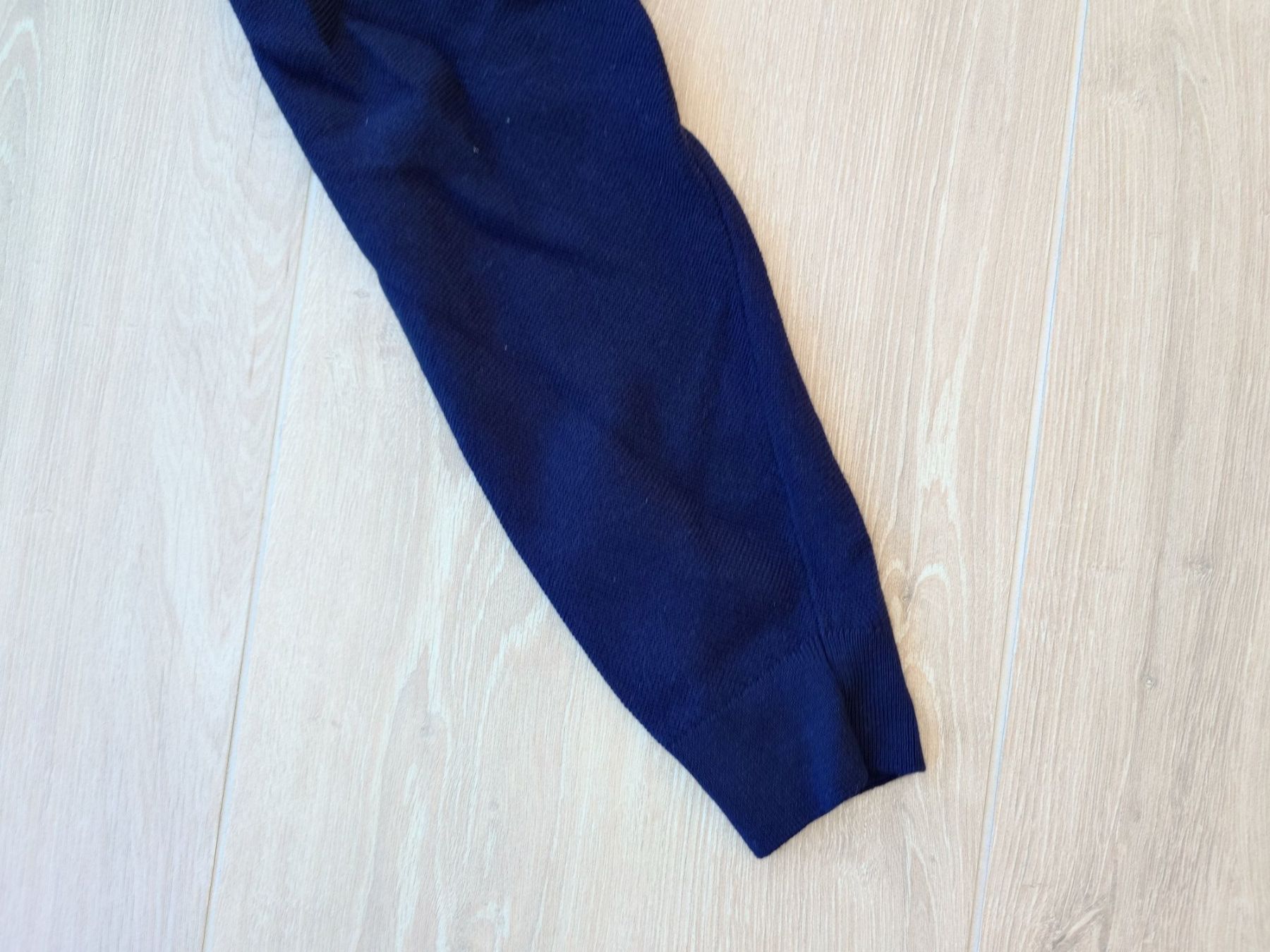 Pullover & Sweatshirts: Hugo Boss sweater – Gebraucht aus Epalinges von bracelet123 3