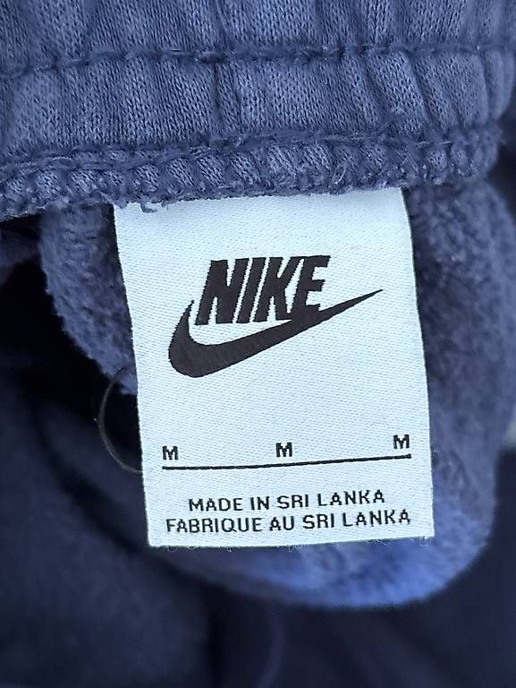 Nike Pantaloni: Nike Trainerhose – Usato da Wilen b. Wil venduto da liv_8 2