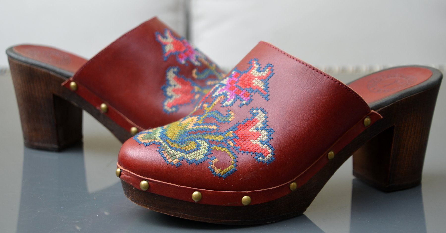 Penelope Chilvers Scarpe da donna: Penelope Chilvers Clogs / Sabot 39 – Nuovo (secondo la descrizione) da Collonges venduto da arashee 4