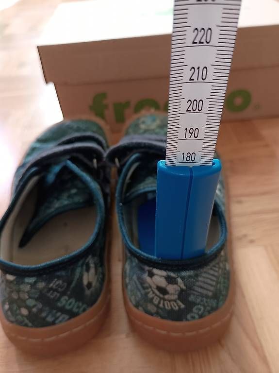 Chaussures hommes: Froddo Barfussschuh Gr. 27 – D'occasion à Dallenwil par jan_xr5x 1