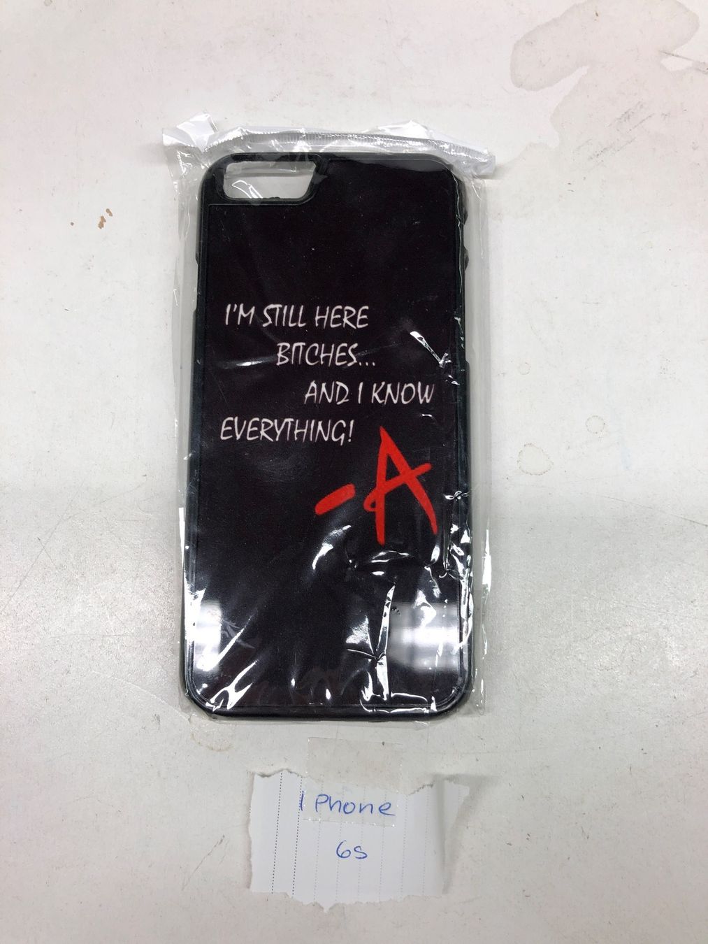 Cover & Protezioni schermo: iPhone 6s Hülle / Pretty Little Liars – Nuovo e nell'imballaggio originale da Dübendorf venduto da voojagig