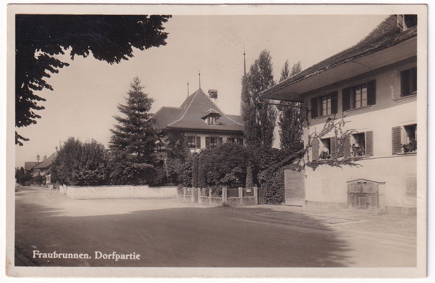 Cartes postales: Fraubrunnen Dorfpartie – D'occasion à Cormoret par Pascalll2001