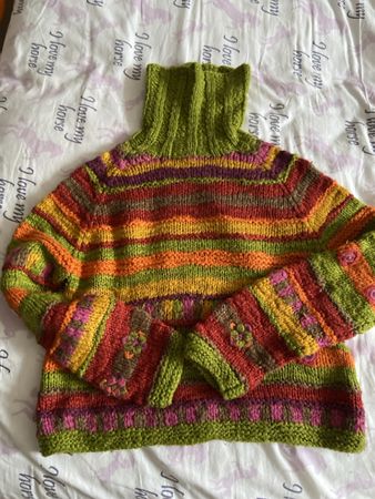 Catimini Mädchenpullover gestreift Gr. 138