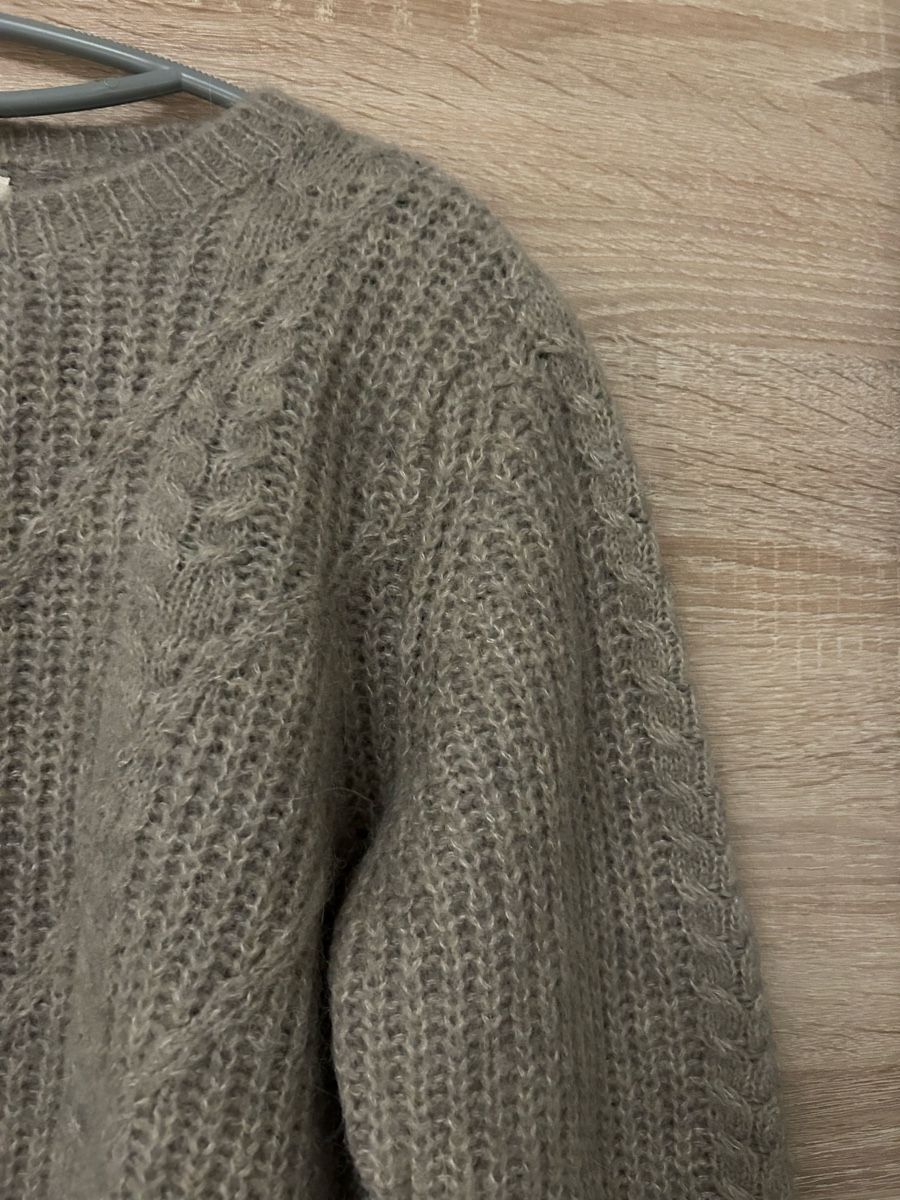 Pulls & Sweat-shirts: Pull – D'occasion à Lausanne par naranjo 1