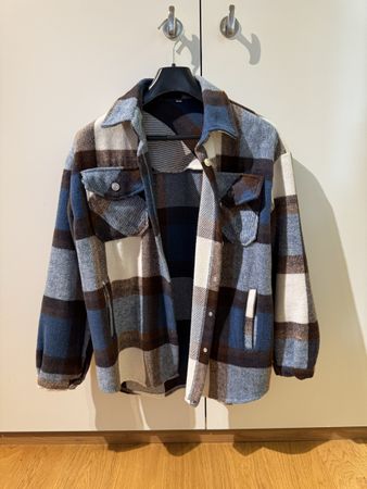Hemdjacke kariert blau braun von Shein Grösse S