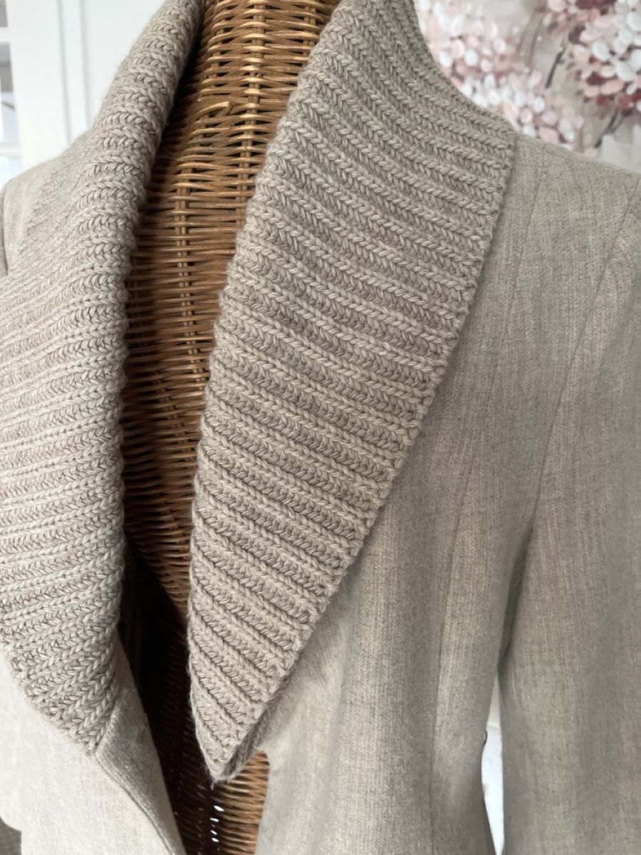 Giacche: Elegante Strickkragen Jacke, 38 – Usato da Solothurn venduto da Bobesch08 1