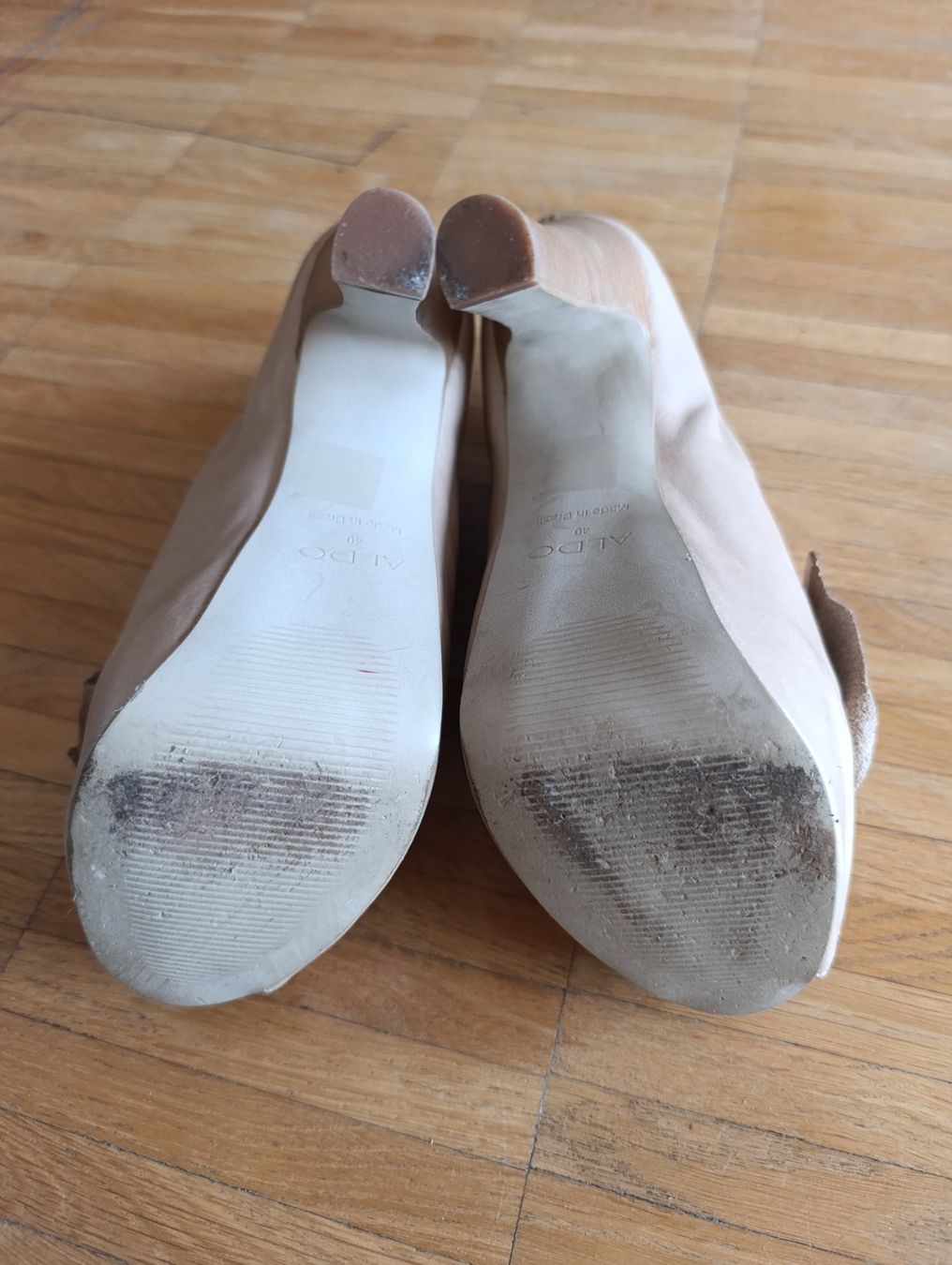 Stuart Weitzman Scarpe da donna: ALDO Beige Peep Toe Ankle Boots Gr 40. – Usato da Zürich venduto da VorlonShadow 6