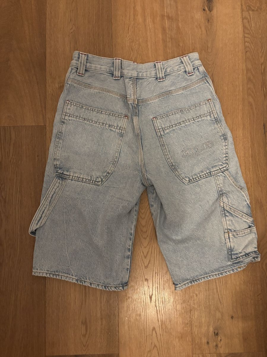 Urban Outfitters Jeans: BDG Jorts Baggy – D'occasion à Zürich par sop_tq8x