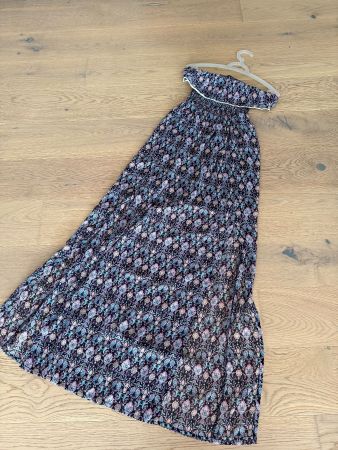 Langes Kleid