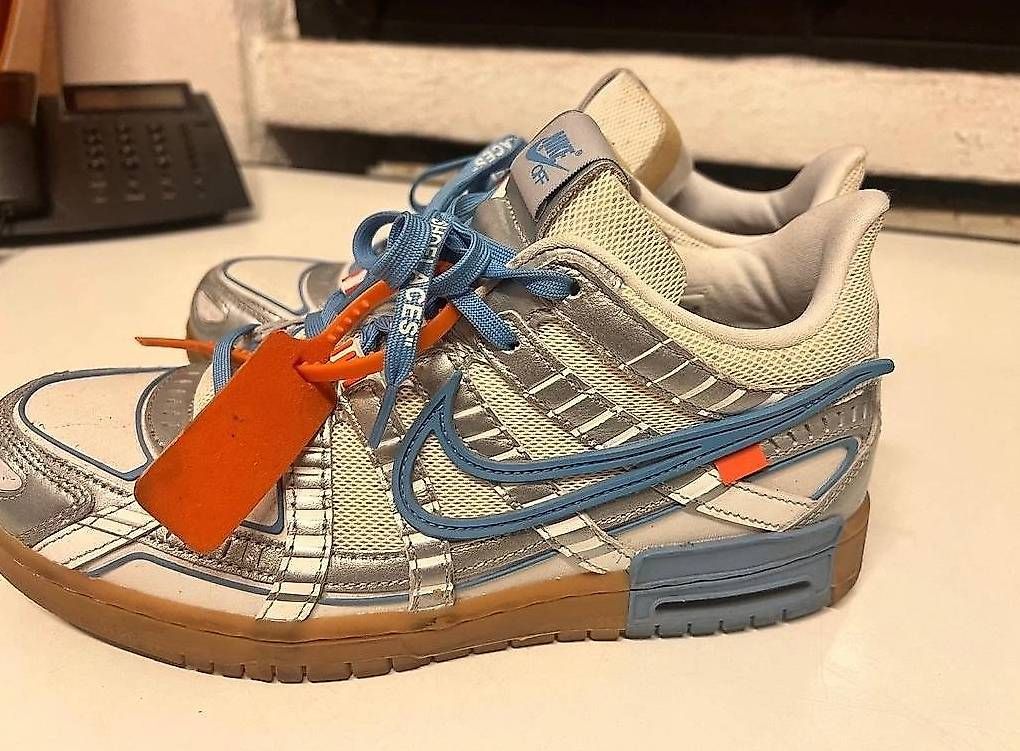 Off-White Scarpe da uomo: Vendo Nike dunk per offwhite Nr.44 – Usato da Lugano venduto da paolo1079