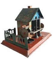 altes Dampfmaschinen Antriebsmodell Haus mit Stampfe