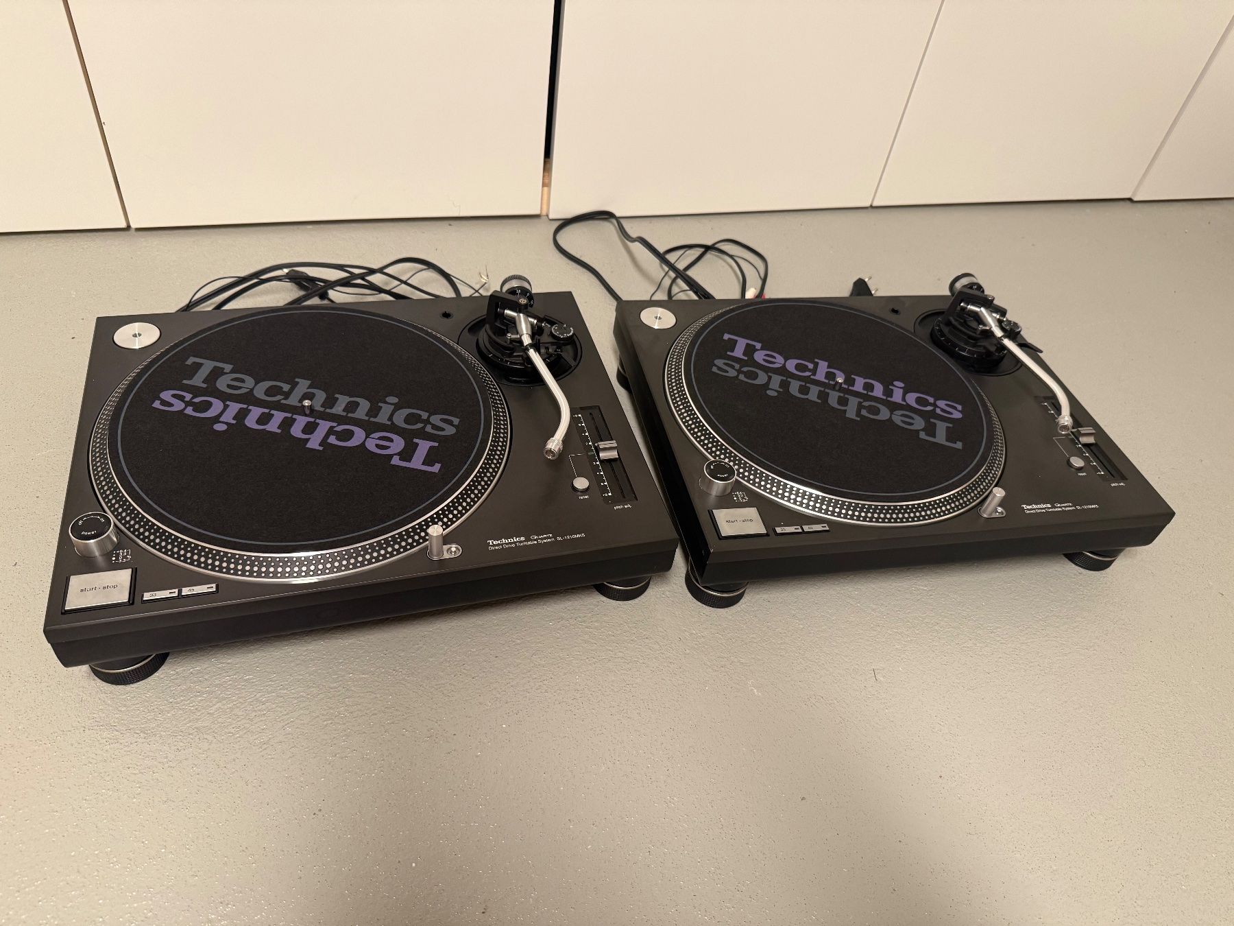 Technics Plattenspieler: 2x Technics 1210 mk5 inkl ortofon nadeln – Gebraucht aus Dürnten von baybcats 5