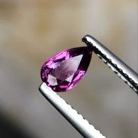 Granat! Pink! Einzigartig! Pear Cut (126)
