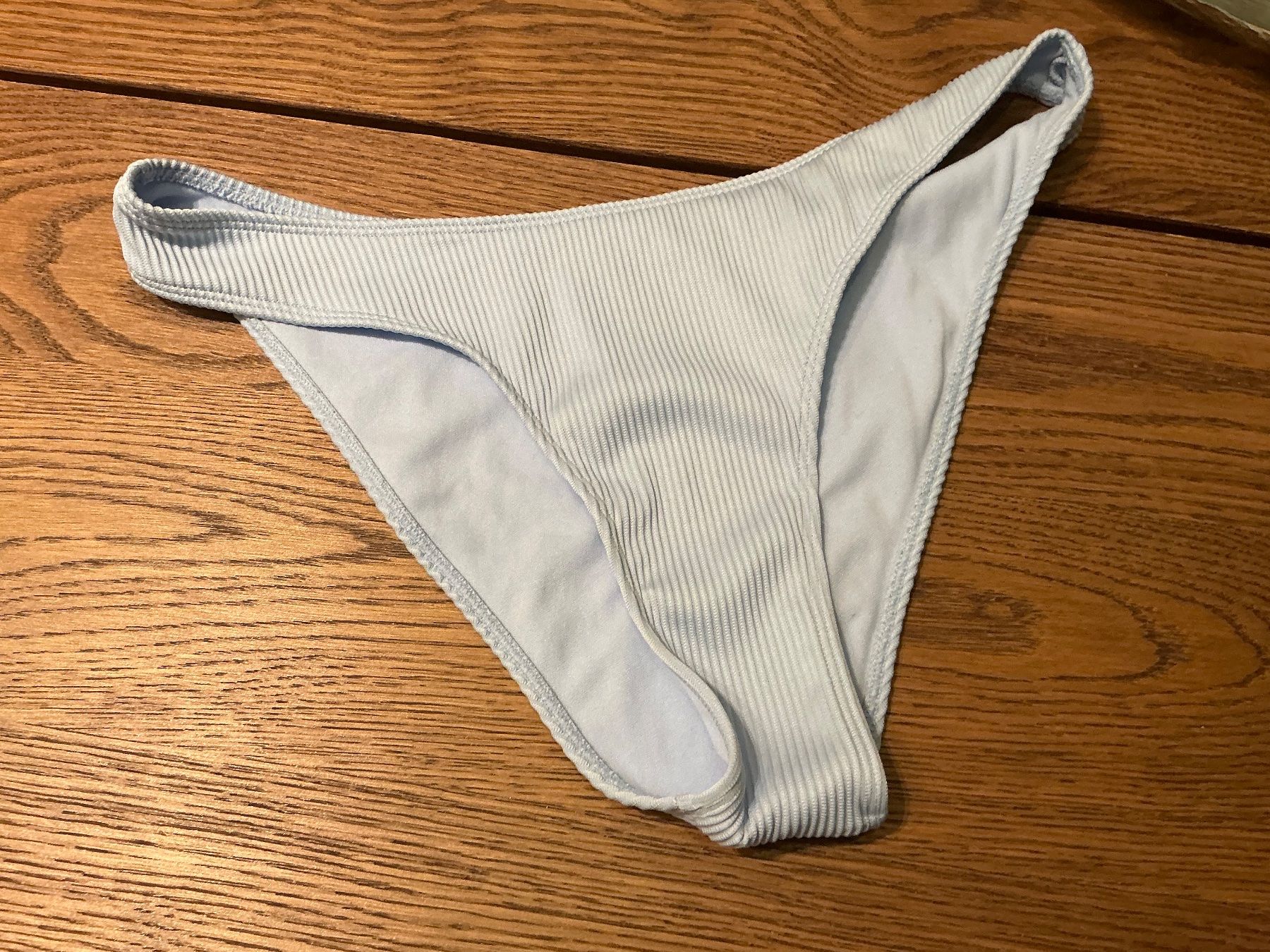 Costumi da bagno & Bikini: Toller Badeslip Gr.M – Usato da Würenlos venduto da Chicca2004