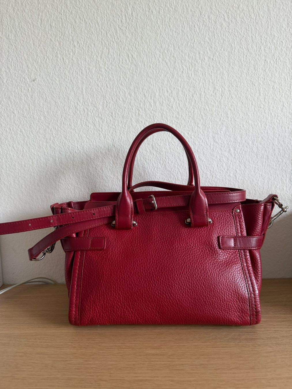 Coach Borse da donna: Elegante rote Ledertasche von Coach – Usato da Basel venduto da yuy_79gs 2