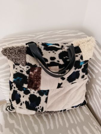 Tasche Patchwork Optik Kunstfell . Neu