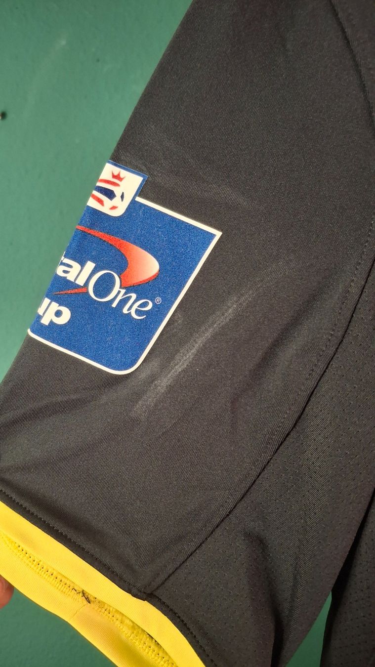 Under Armour Canottiere & Pantaloni: Tottenham maillot de football version pro – Usato da Yverdon-les-Bains venduto da flo_8fgr 4