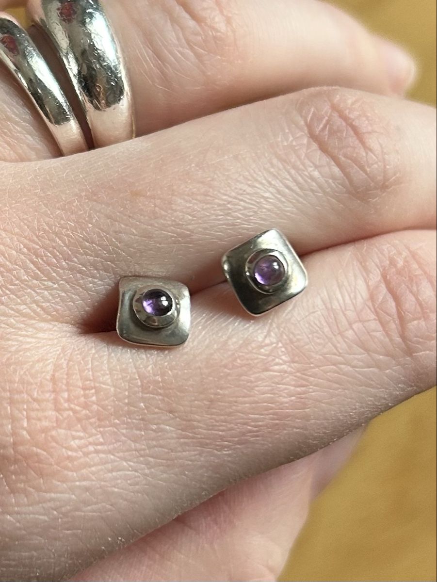 Orecchini pendenti & Orecchini a lobo: Vintage silber Ohrringe mit Amethyst Cabochon – Usato da Bern venduto da Ilikebluegems