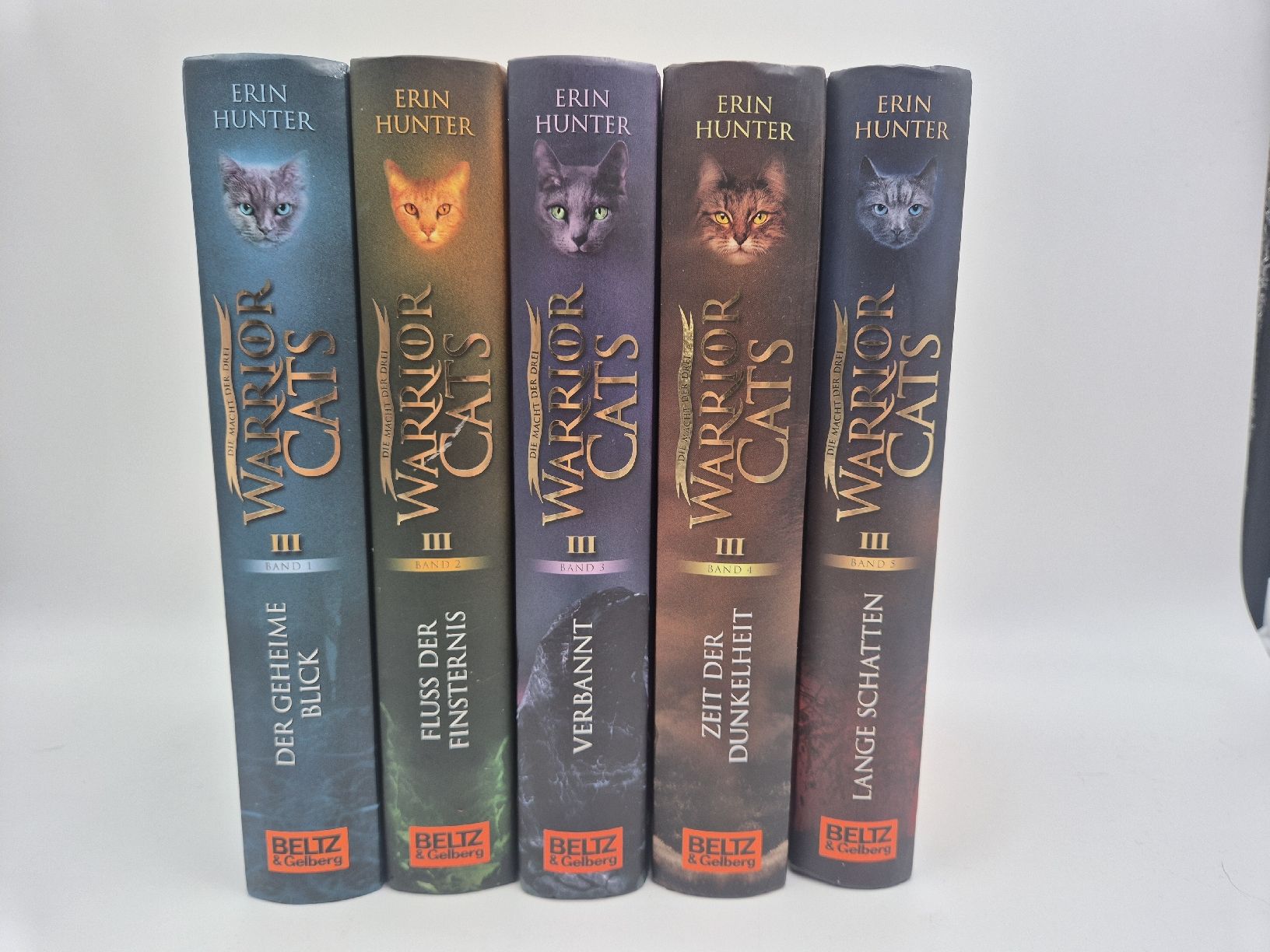 Bücher: Warrior Cats Buchreihe 3, Band 1-5 – Gebraucht aus Ettiswil von beekeper13