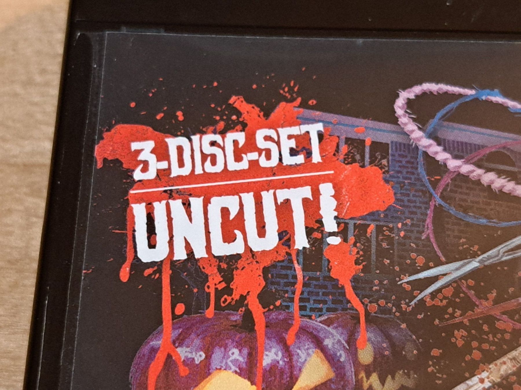 Tutti i DVDs: 4K Ultra HD TERRIFIER 1 und 2, Boxset mit 3 Discs – Nuovo (secondo la descrizione) da Unterseen venduto da Kanica 2
