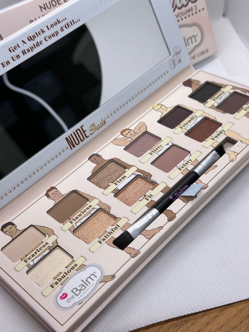 Make-up: The Balm palette eyeshadow – Nuovo e nell'imballaggio originale da Pully venduto da Natala