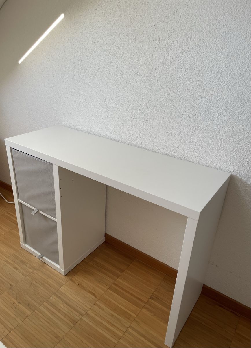 Ikea Schreibtische: KALLAX Schreibtisch weiss – Neu (gemäss Beschreibung) aus Zürich von jul_x9f6