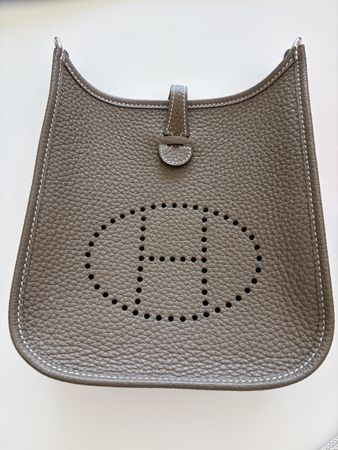 Hermes Tasche Eveline 16 Etaupe Leder 