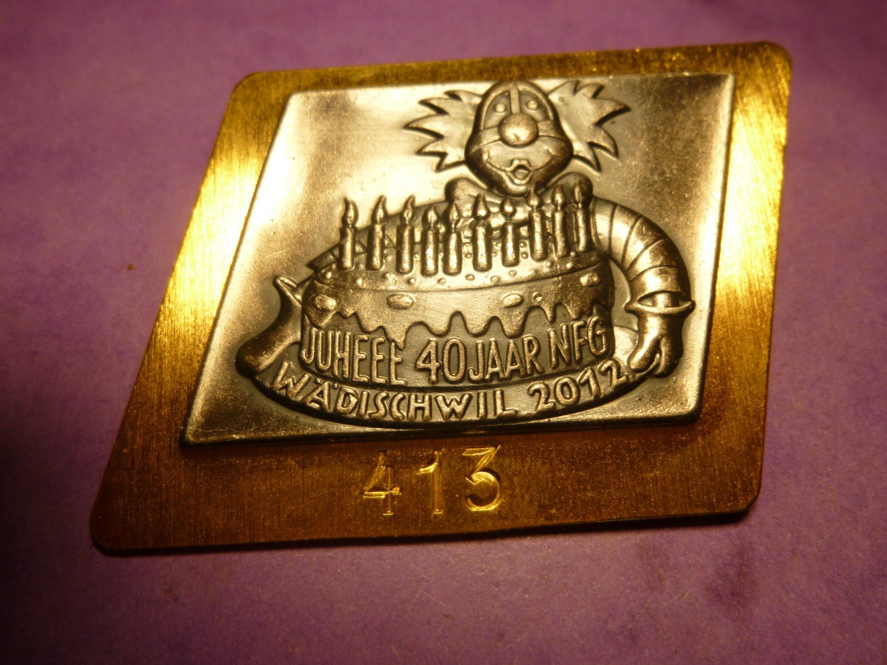 Placchette & Badge: WÄDISCHWIL 2012 GOLD – Usato da Ried (Muotathal) venduto da Mandarin02